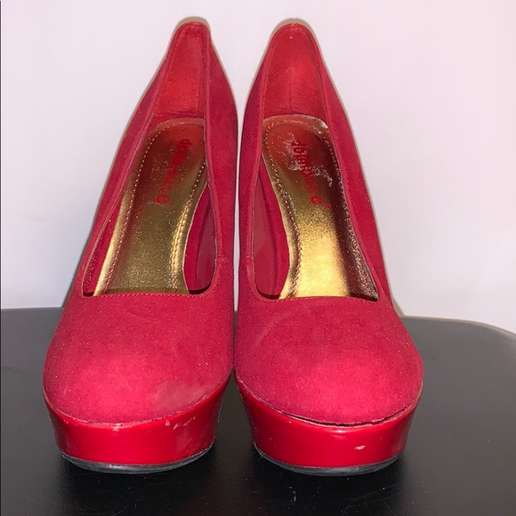 Dollhouse Red Suede Platform Stilettos - Picture 3 of 5